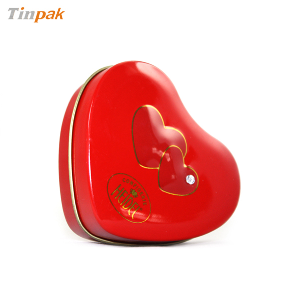 heart chocolate tin